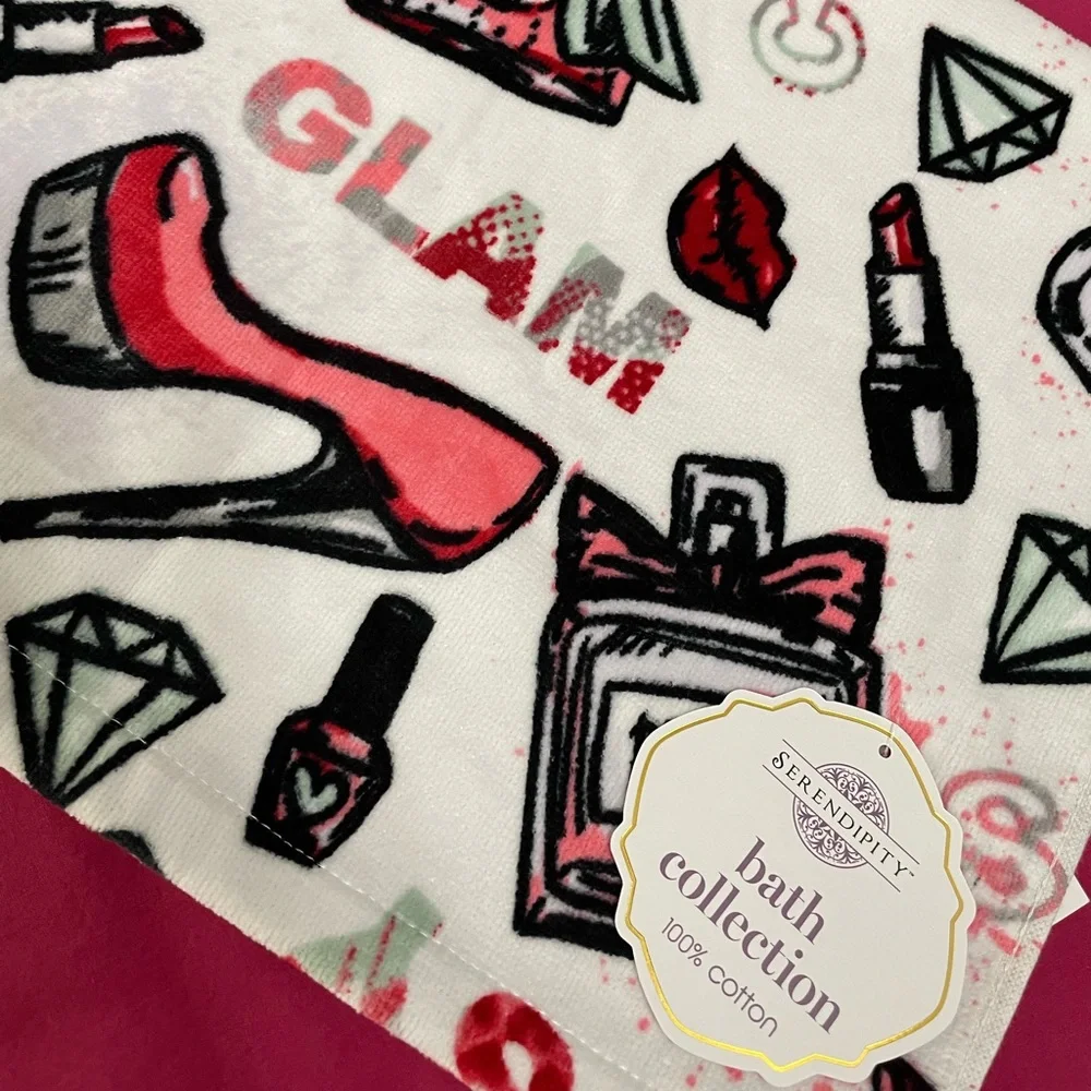 Beauty Glam hand towel